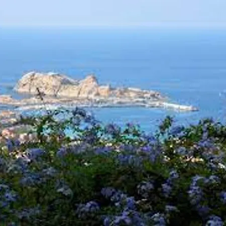 Maison Charmante A Avec Jardin Prive Nyaraló